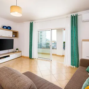 Monarquia - T3 Apartment Quarteira